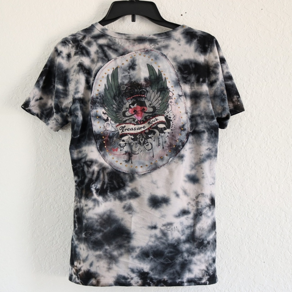 Tie dye treasure rock tee